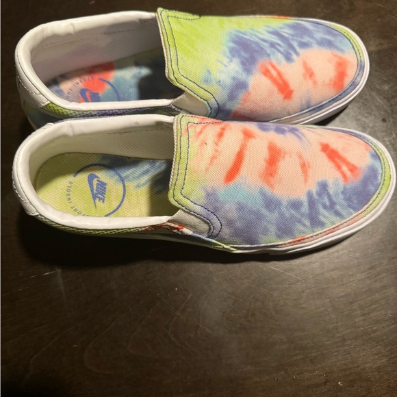 Tye Dye Nike Slip On Court Legacy Shoes - Picture 2 of 6